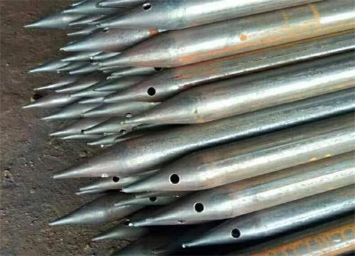 柳河隧道钢花管现货